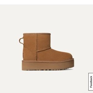 UGG Classic Mini Platform Boots girls size 13.